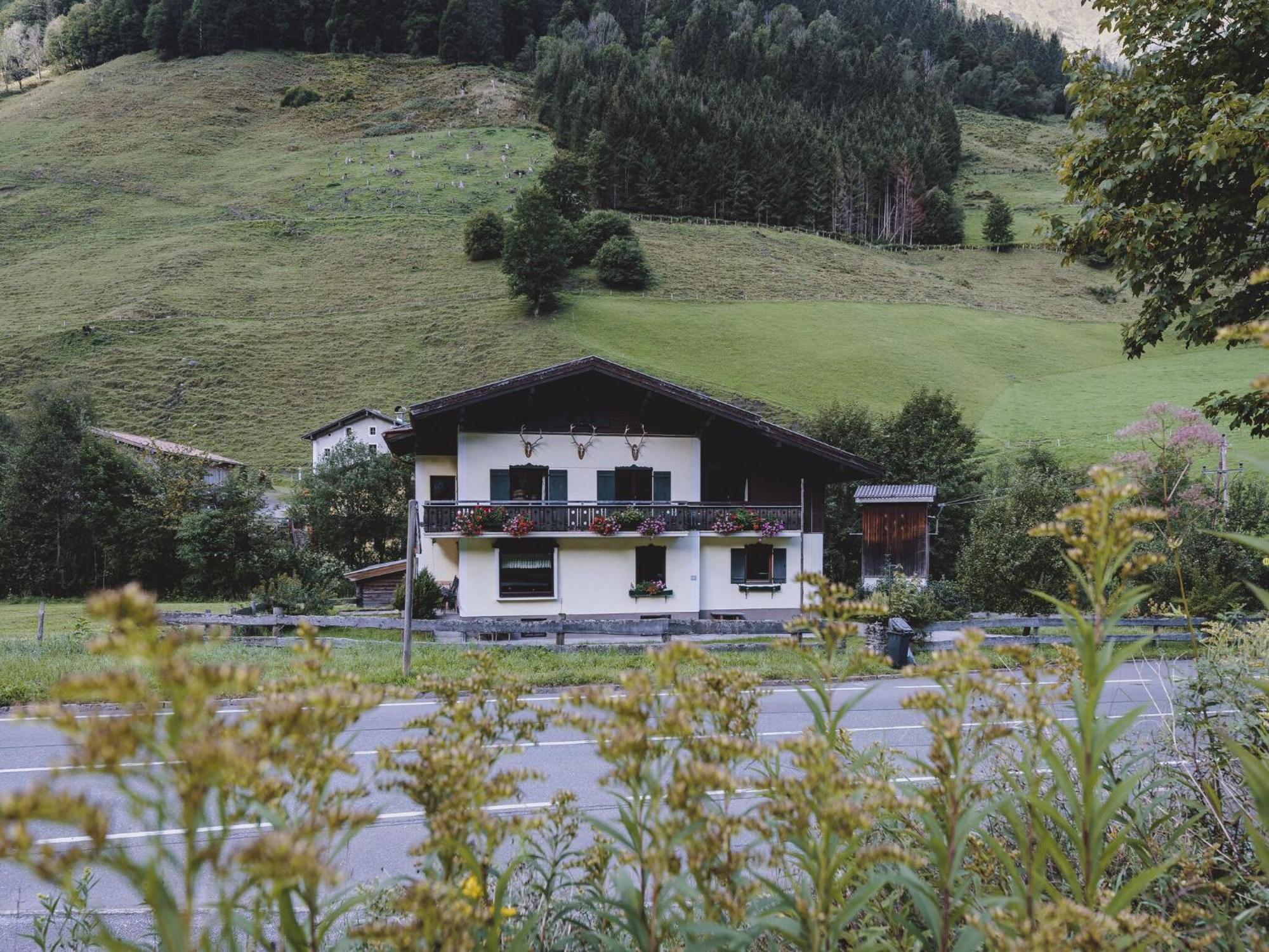 Holiday Home Fusch An Der Glocknerstra E Fusch an der Grossglocknerstrasse ภายนอก รูปภาพ